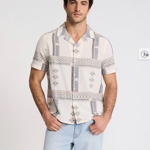 Mens Express NWT Embroidered Geo Short Sleeve Shirt